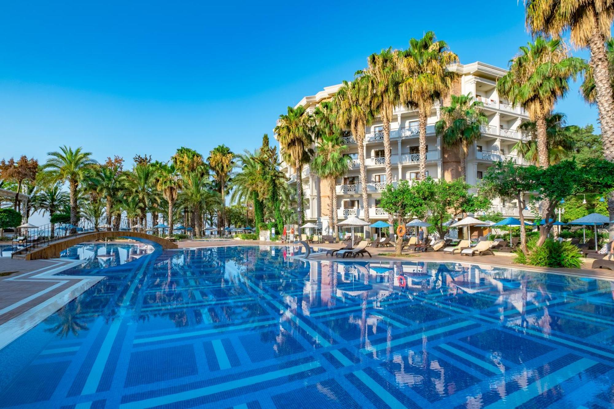 Utopia Resort & Residence أفسالاّر المظهر الخارجي الصورة